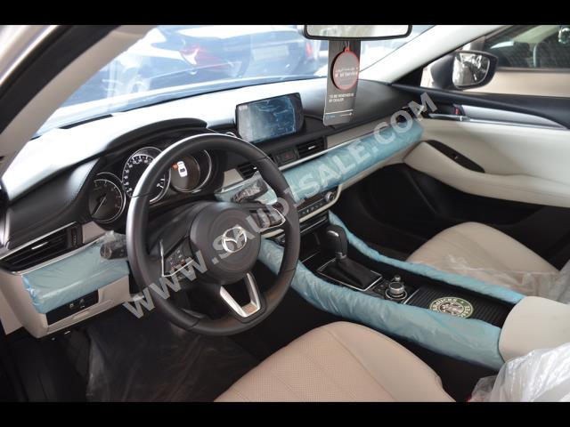 2023 مازدا مازدا 6