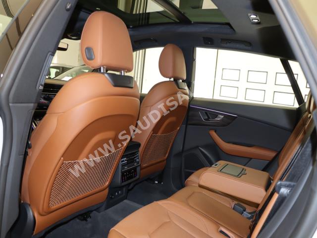 2023 اودي كيو 8