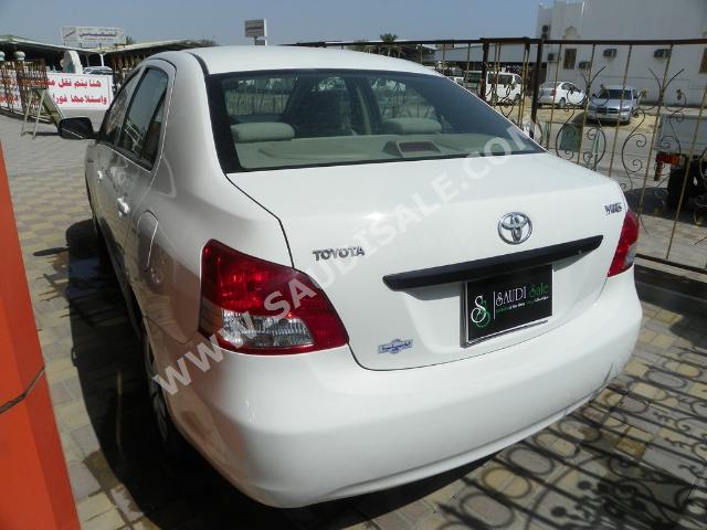 2011 Toyota Yaris