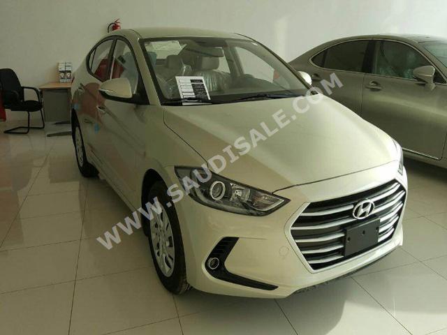 2017 هيونداي النترا