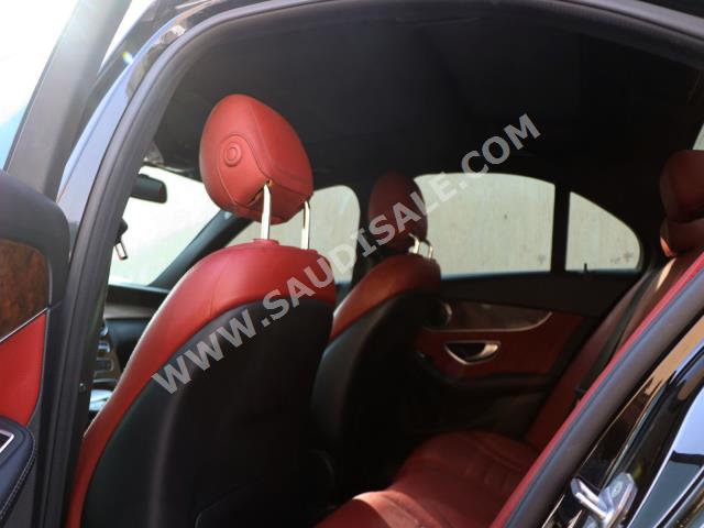 2017 مرسيدس - بنز سي 200