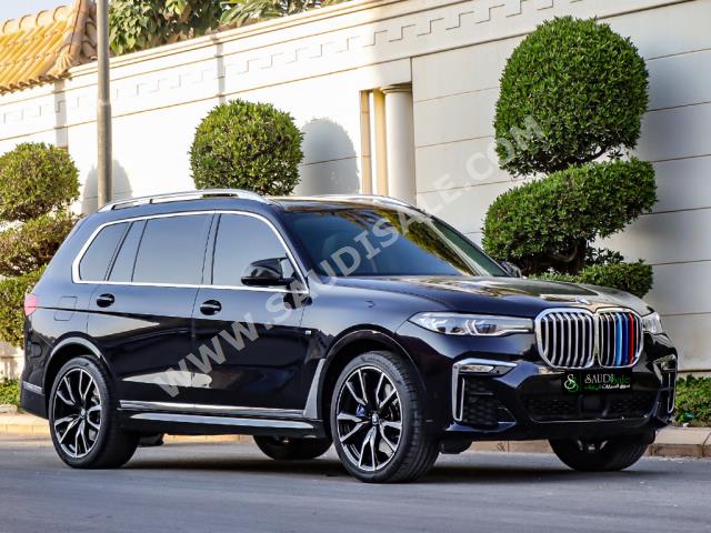 2020 بي ام دبليو الفئة اكس 7