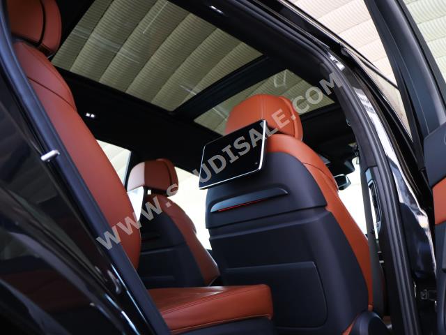 2019 بي ام دبليو الفئة اكس 7