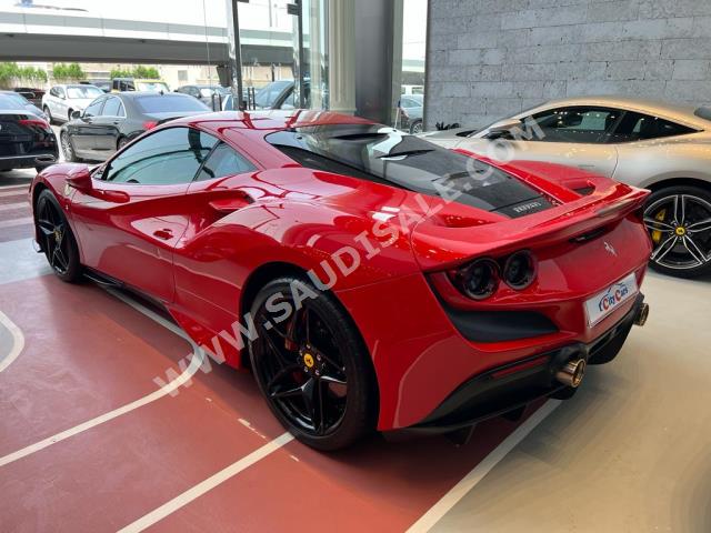 2020 فيراري اف 8 تريبوتو