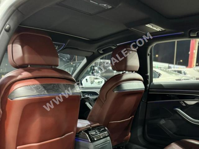 2021 اودي اي 8 ال
