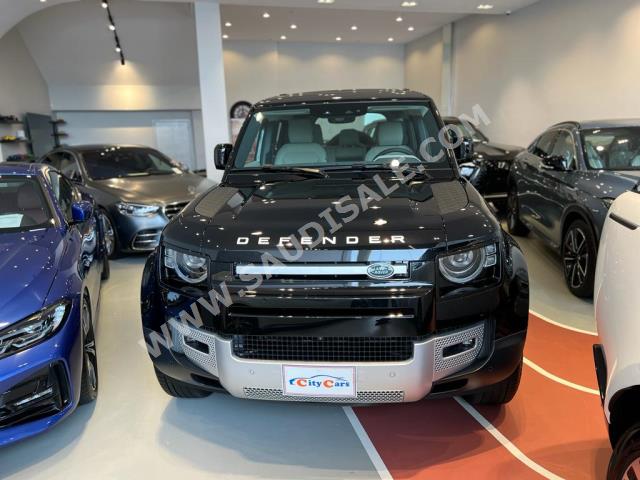 2023 لاند روفر ديفيندر اتش اس اي