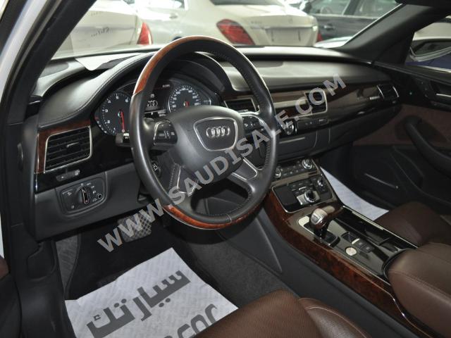 2011 Audi A8L