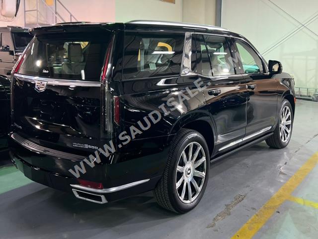 2021 كاديلاك اسكاليد بلاتينيوم