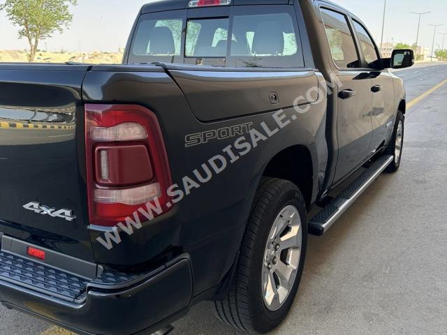 2020 دودج رام 1500 بيج هورن