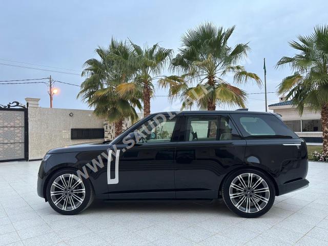 2022 لاند روفر رينج روفر فيرست اديشن