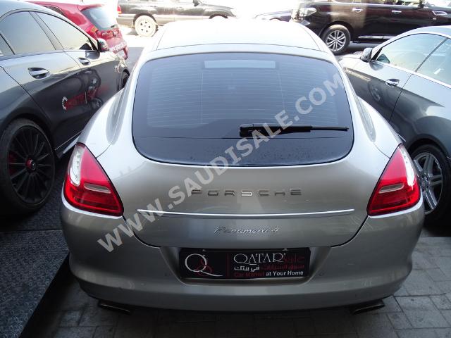 2011 Porsche Panamera 4
