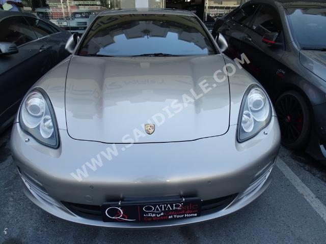 2011 Porsche Panamera 4
