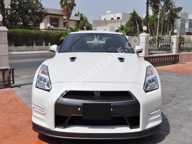 2015 Nissan GT-R