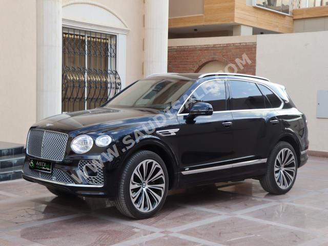 2021 بنتلي بنتايجا الاصدار الاول