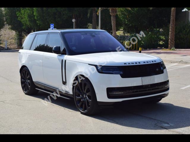 2022 لاند روفر رينج روفر فوج اتش اس اي