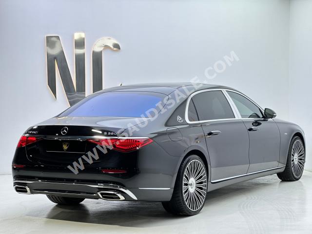 2022 مرسيدس - بنز إس 580 مايباخ
