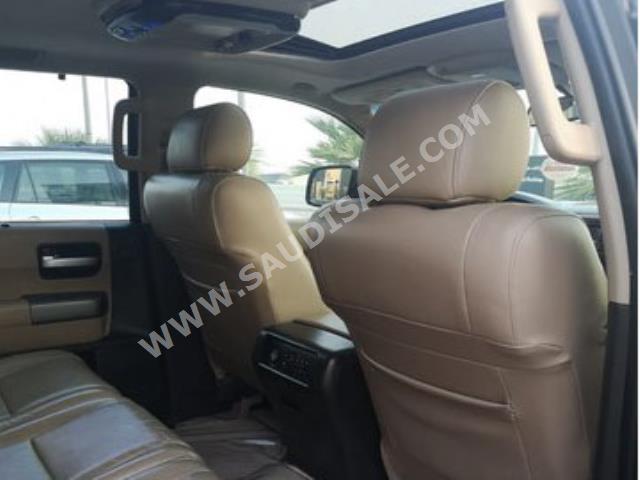 2010 Toyota Sequoia Limited