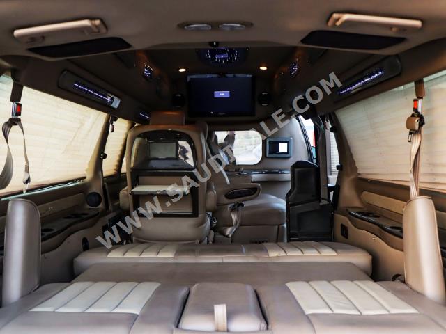 2013 جي ام سي سفانا