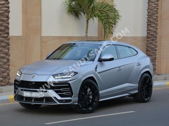 2020 لمبرجيني اوروس