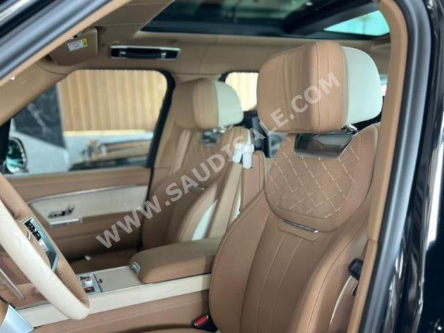 2023 لاند روفر رينج روفر اس في اوتوبيوغرافي