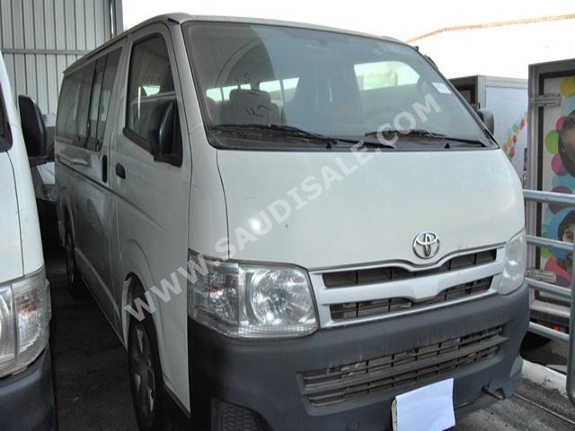 2011 Toyota Hiace