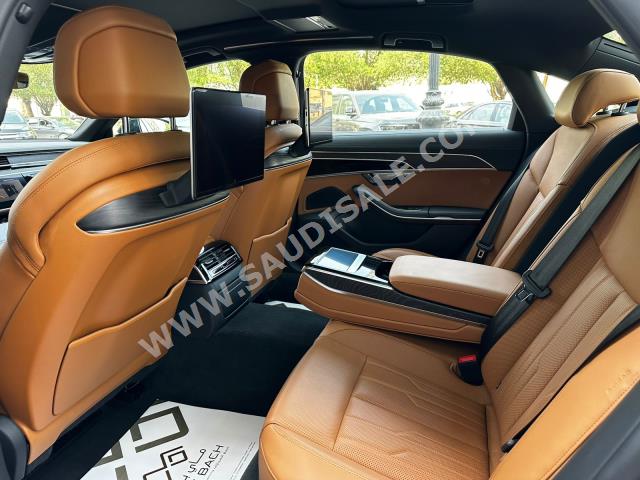 2023 اودي اي 8 ال