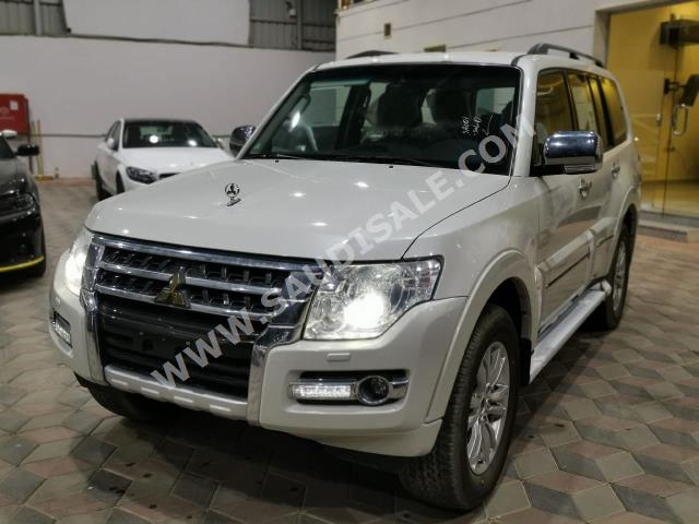 2020 Mitsubishi Pajero