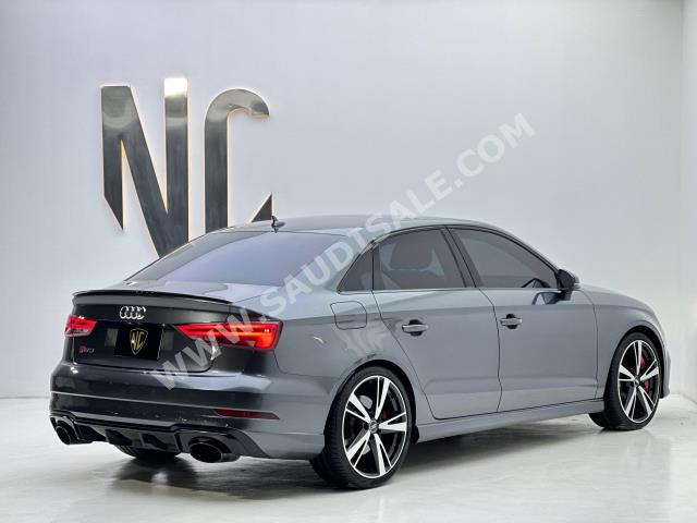 2018 اودي ار اس 3