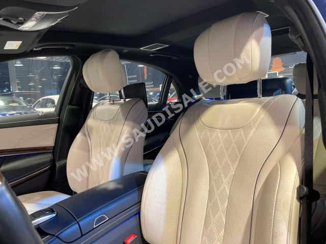 2015 مرسيدس - بنز إس 500 أي إم جي