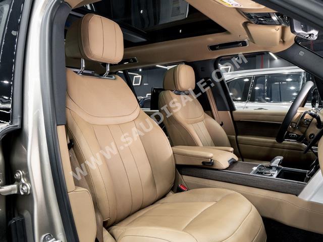 2022 لاند روفر رينج روفر اتش اس اي