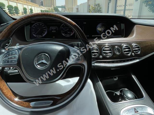 2014 مرسيدس - بنز إس 63 أي إم جي