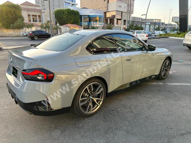 2022 BMW 2 Series M 240i