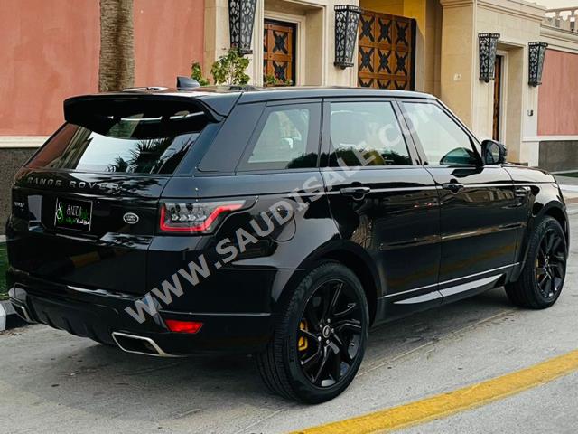 2021 لاند روفر رينج روفر سبورت اتش اس اي