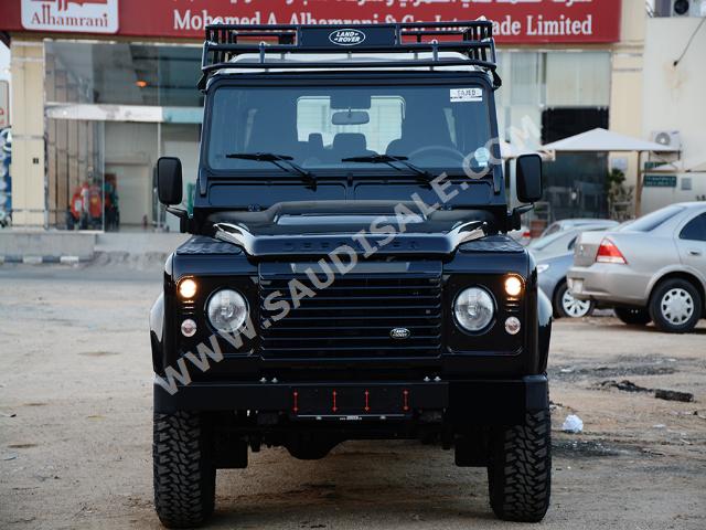 2016 Land Rover Defender 110 Adventure