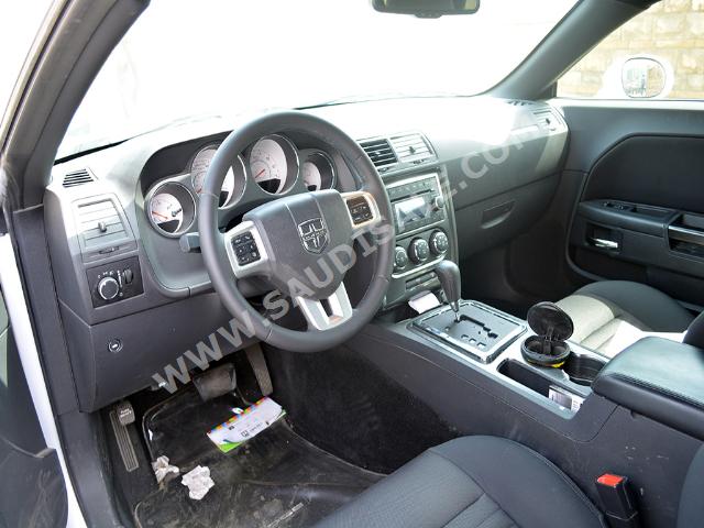 2013 دودج تشالنجر