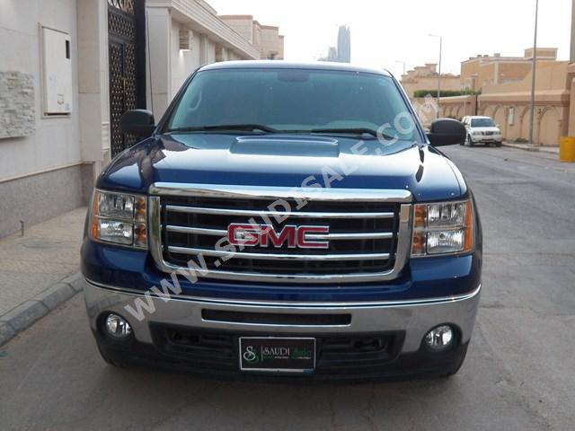 2013 جي ام سي سييرا زد 71