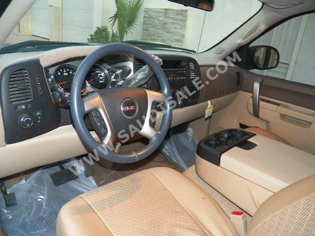 2013 جي ام سي سييرا زد 71