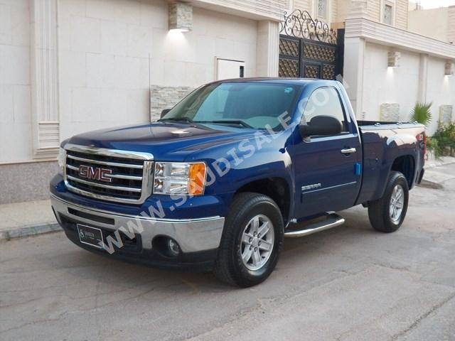 2013 جي ام سي سييرا زد 71