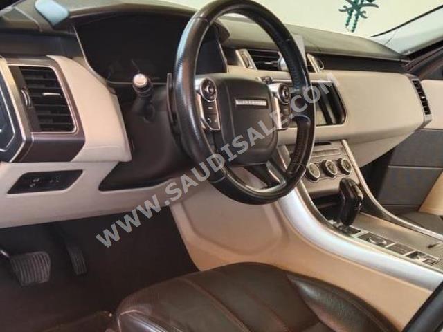 2014 لاند روفر رينج روفر سبورت اتش اس اي