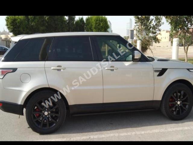 2014 لاند روفر رينج روفر سبورت اتش اس اي