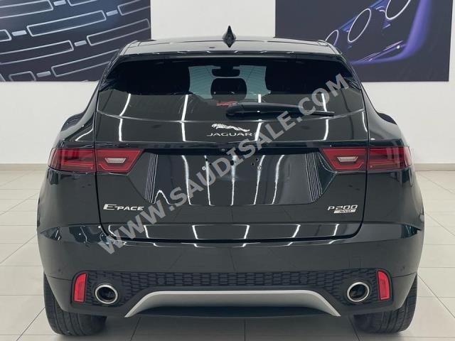 2019 جاكوار اي-بيس