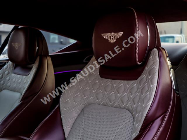 2021 بنتلي كونتيننتل جي تي