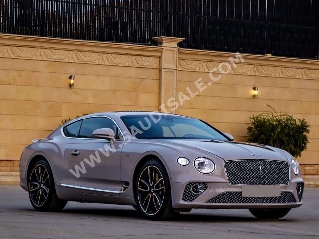 2021 بنتلي كونتيننتل جي تي