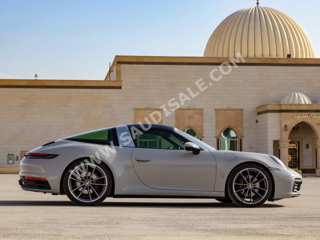 2021 بورش 911 تارجا4