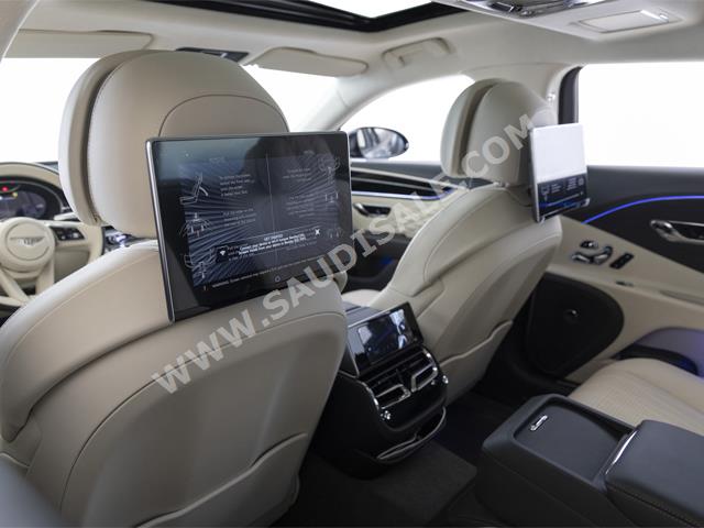 2023 بنتلي كونتيننتل فلاينج سبير اس