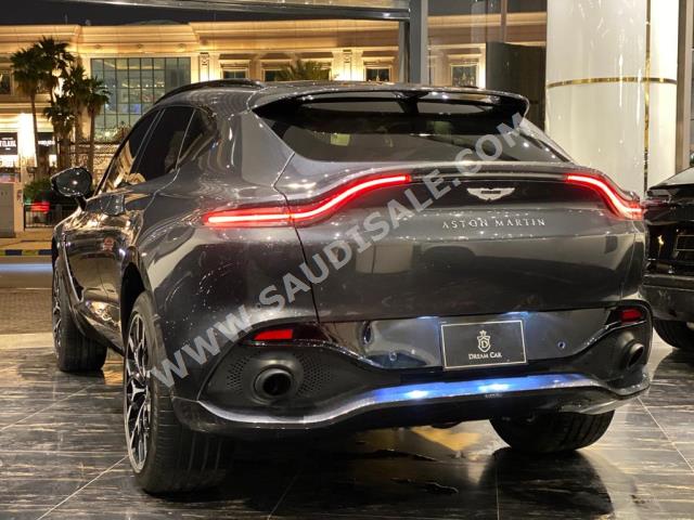 2021 استون مارتن دي بي  اس