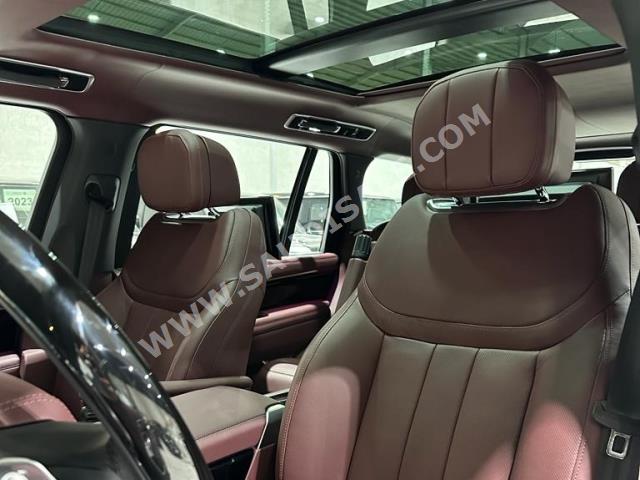 2023 لاند روفر رينج روفر اوتوبيوغرافي