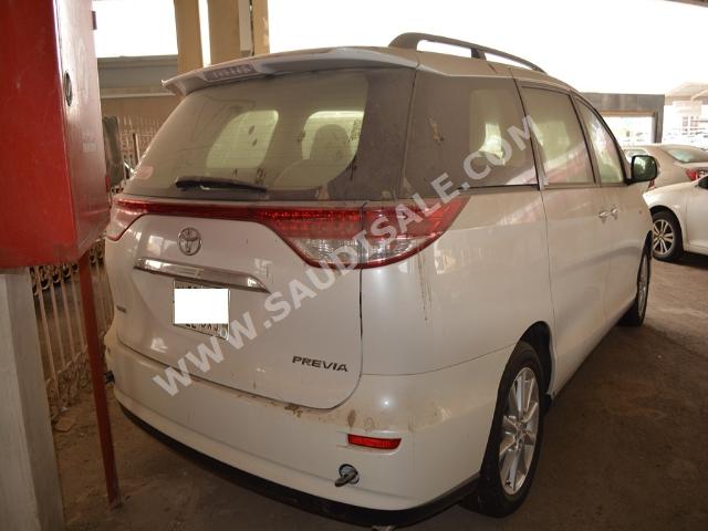2014 Toyota Previa