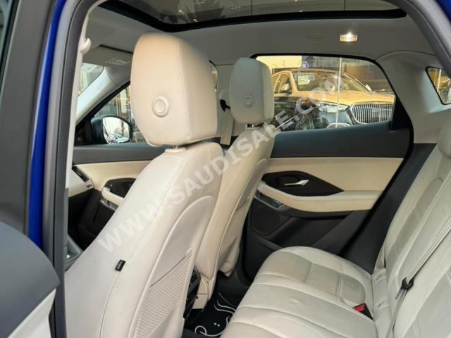 2020 جاكوار اي-بيس