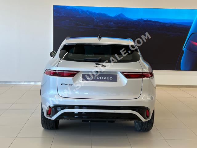 2022 جاكوار اف-بيس ار دايناميك